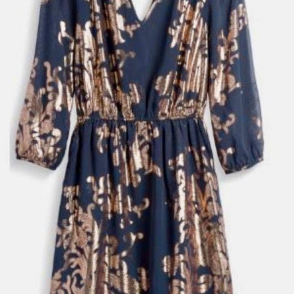 Like New- Skies are Blue -Adriane Dress - Picture 3 of 4